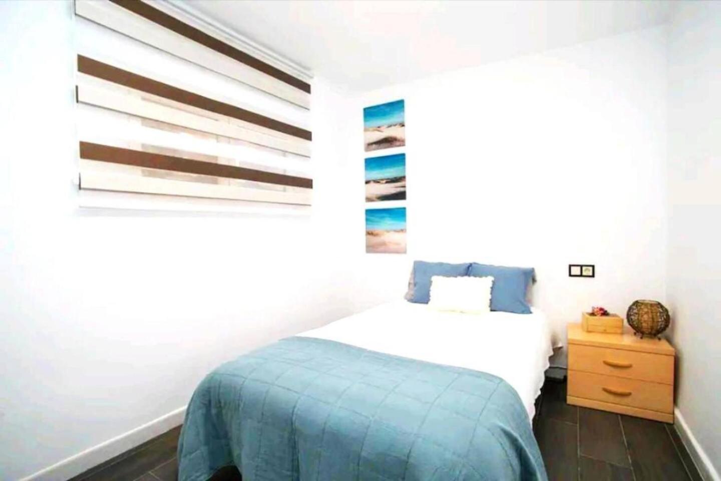Stylish & Fully Furnished 3 Bedrooms Flat -4 Min Walk To Beautiful Beach Alicante Eksteriør billede