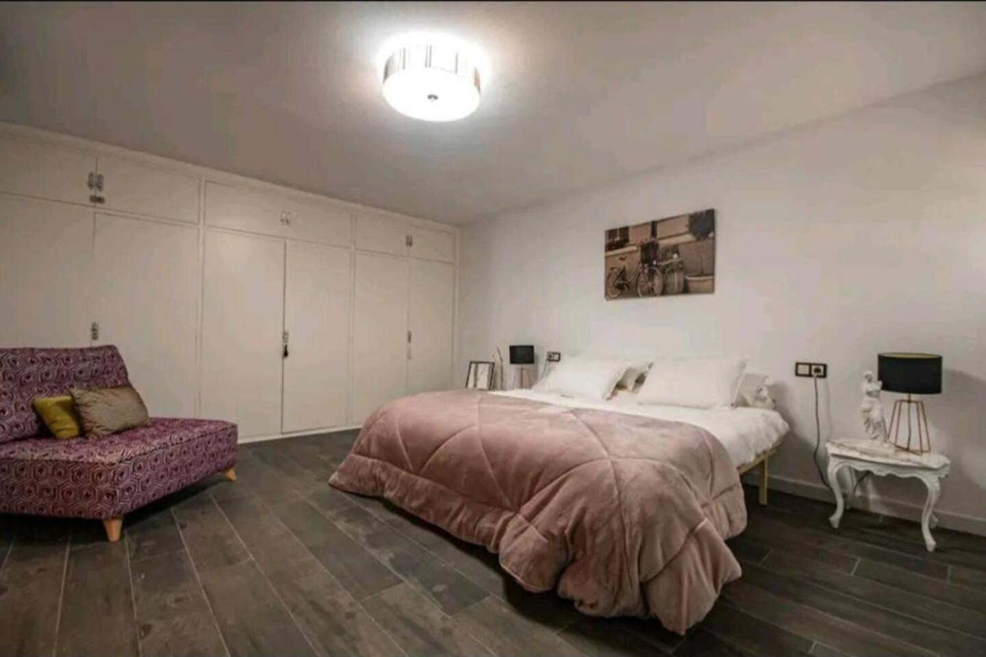 Stylish & Fully Furnished 3 Bedrooms Flat -4 Min Walk To Beautiful Beach Alicante Eksteriør billede